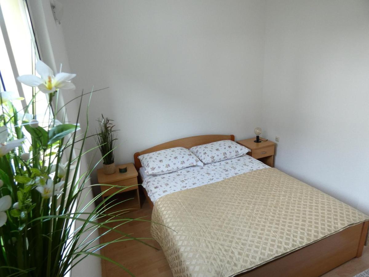 Apartments 'Stine' Оребич Екстер'єр фото