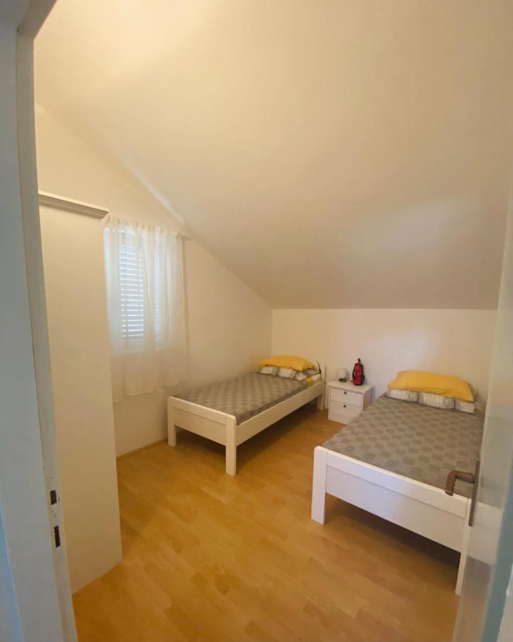 Apartments 'Stine' Оребич Екстер'єр фото